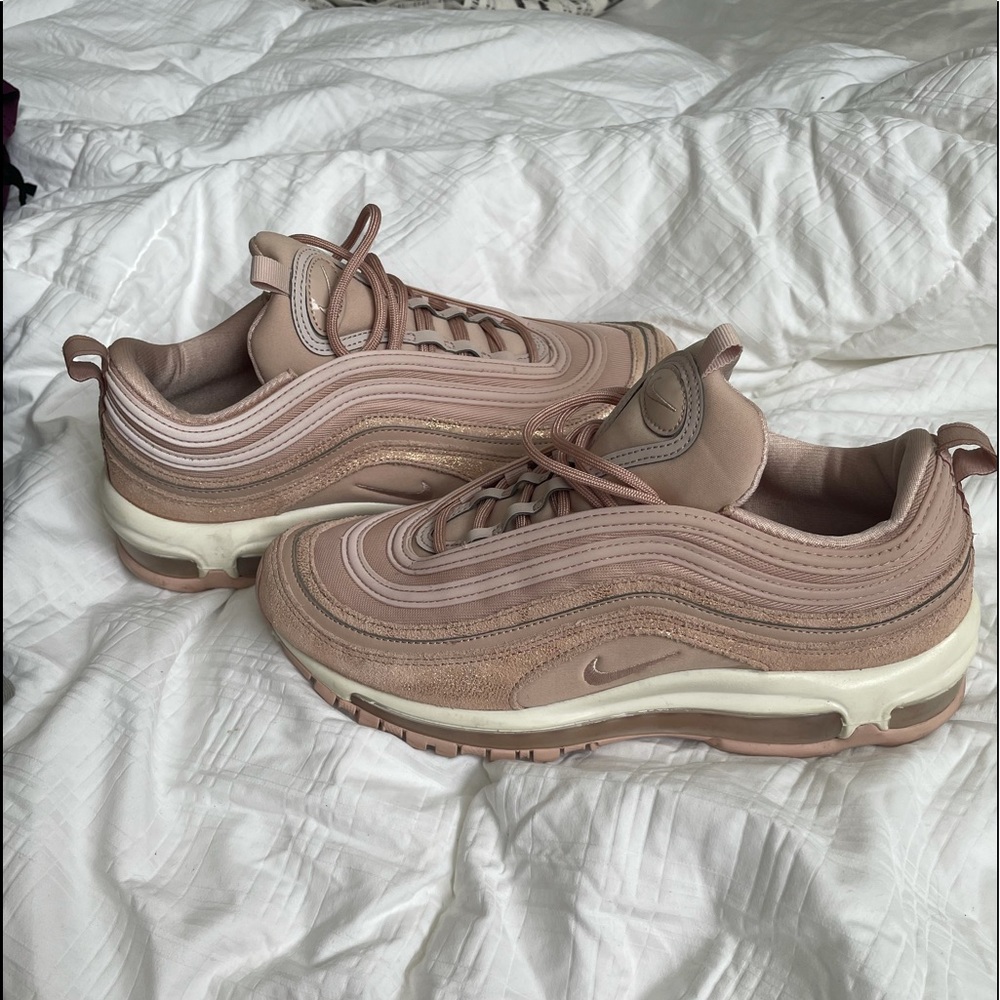 NIKE AIR MAX 97 size 9.5